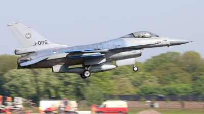 Photo ID 283249 by kristof stuer. Netherlands Air Force General Dynamics F 16AM Fighting Falcon, J 006