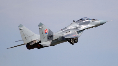 Photo ID 81829 by Daniel Bredner. Slovakia Air Force Mikoyan Gurevich MiG 29AS, 3911