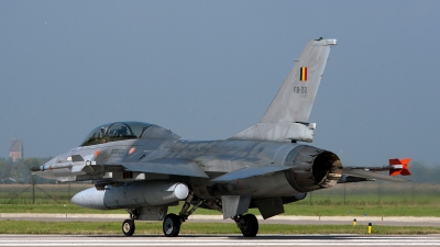 Photo ID 86130 by Jan Eenling. Belgium Air Force General Dynamics F 16BM Fighting Falcon, FB 22
