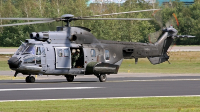 Photo ID 90405 by Robin Coenders / VORTEX-images. Netherlands Air Force Aerospatiale AS 532U2 Cougar MkII, S 454