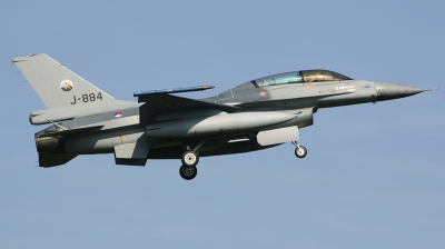 Photo ID 134957 by Arie van Groen. Netherlands Air Force General Dynamics F 16BM Fighting Falcon, J 884