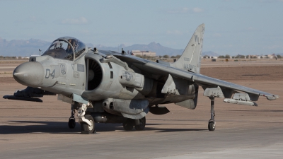 Photo ID 136586 by Sander Meijering. USA Marines McDonnell Douglas AV 8B Harrier ll, 165585