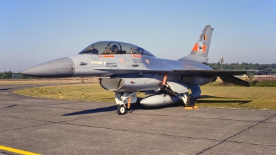 Photo ID 148980 by Gertjan Stienstra - mil-aircraftspotting. Belgium Air Force General Dynamics F 16B Fighting Falcon, FB 15
