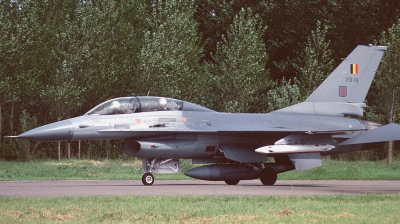 Photo ID 153533 by Arie van Groen. Belgium Air Force General Dynamics F 16B Fighting Falcon, FB 13
