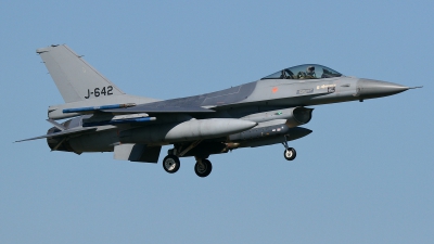 Photo ID 157072 by Rainer Mueller. Netherlands Air Force General Dynamics F 16AM Fighting Falcon, J 642