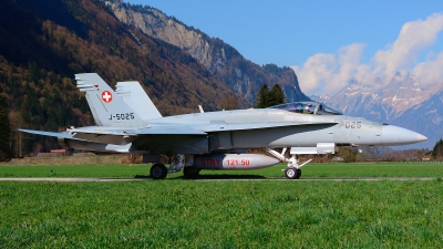 Photo ID 173589 by Sven Zimmermann. Switzerland Air Force McDonnell Douglas F A 18C Hornet, J 5025