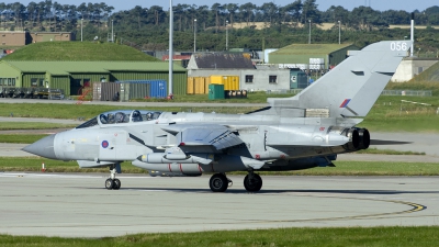 Photo ID 182006 by Joop de Groot. UK Air Force Panavia Tornado GR4, ZA588