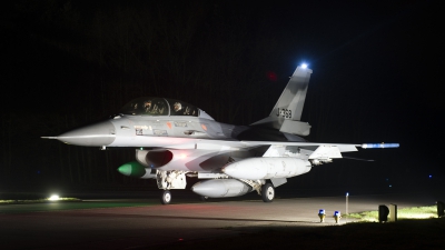 Photo ID 185297 by Joop de Groot. Netherlands Air Force General Dynamics F 16BM Fighting Falcon, J 368