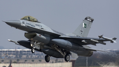 Photo ID 185929 by Thomas Ziegler - Aviation-Media. Pakistan Air Force General Dynamics F 16AM Fighting Falcon, 85728