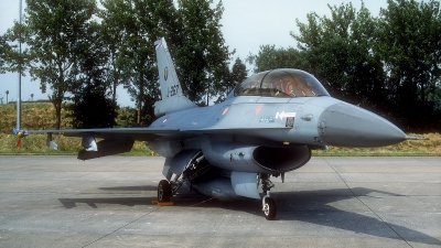 Photo ID 187965 by Rainer Mueller. Netherlands Air Force General Dynamics F 16B Fighting Falcon, J 267