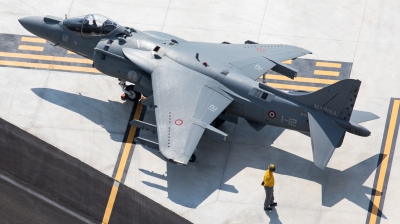 Photo ID 207460 by Andreas Zeitler - Flying-Wings. Italy Navy McDonnell Douglas AV 8B Harrier ll, MM7218