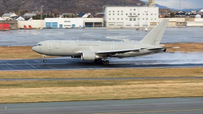 Photo ID 221516 by Jan Philipp. Italy Air Force Boeing KC 767A 767 2EY ER, MM62228