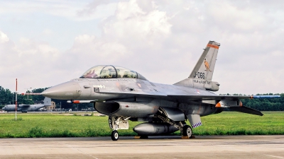 Photo ID 235815 by Jan Eenling. Netherlands Air Force General Dynamics F 16BM Fighting Falcon, J 066