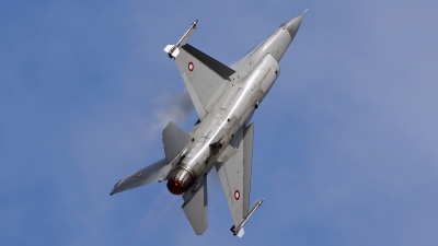 Photo ID 246015 by Richard de Groot. Denmark Air Force General Dynamics F 16AM Fighting Falcon, E 011