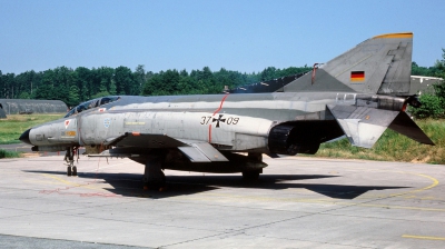 Photo ID 282378 by Mat Herben. Germany Air Force McDonnell Douglas F 4F Phantom II, 37 09