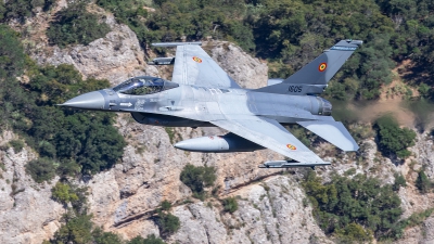 Photo ID 282927 by Lars Kitschke. Romania Air Force General Dynamics F 16AM Fighting Falcon, 1605