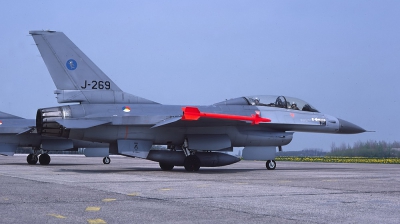 Photo ID 31599 by Lieuwe Hofstra. Netherlands Air Force General Dynamics F 16B Fighting Falcon, J 269