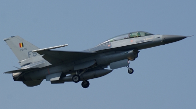 Photo ID 33356 by kristof stuer. Belgium Air Force General Dynamics F 16BM Fighting Falcon, FB 05