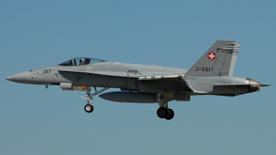 Photo ID 38170 by Klemens Hoevel. Switzerland Air Force McDonnell Douglas F A 18C Hornet, J 5017