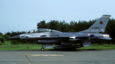 Photo ID 42865 by Joop de Groot. Netherlands Air Force General Dynamics F 16B Fighting Falcon, J 265