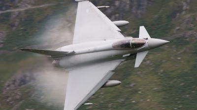 Photo ID 79738 by Neil Bates. UK Air Force Eurofighter Typhoon FGR4, ZJ941