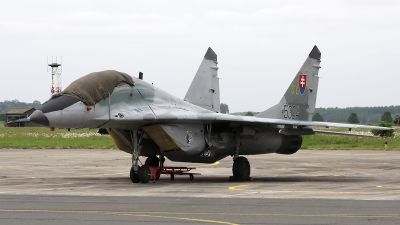 Photo ID 79832 by Walter Van Bel. Slovakia Air Force Mikoyan Gurevich MiG 29UBS 9 51, 5304