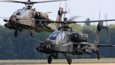 Photo ID 81032 by Robin Coenders / VORTEX-images. Netherlands Air Force Boeing AH 64DN Apache Longbow, Q 30