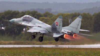 Photo ID 81249 by Andreas Zeitler - Flying-Wings. Slovakia Air Force Mikoyan Gurevich MiG 29AS, 3911