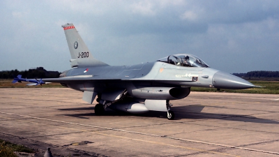 Photo ID 82748 by Carl Brent. Netherlands Air Force General Dynamics F 16A Fighting Falcon, J 200