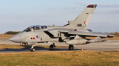 Photo ID 84925 by Rich Pittman. UK Air Force Panavia Tornado GR4A, ZG729