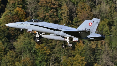 Photo ID 85793 by Martin Thoeni - Powerplanes. Switzerland Air Force McDonnell Douglas F A 18C Hornet, J 5004