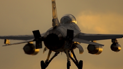 Photo ID 85004 by Tim Van den Boer. Belgium Air Force General Dynamics F 16BM Fighting Falcon, FB 24