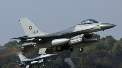 Photo ID 85331 by huelsmann heinz. Netherlands Air Force General Dynamics F 16AM Fighting Falcon, J 136