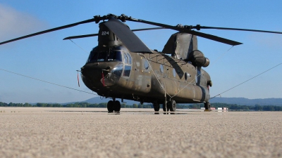 Photo ID 10841 by Cory W. Watts. USA Army Boeing Vertol CH 47D Chinook, 90 00224
