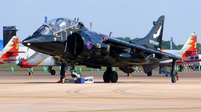 Photo ID 87335 by Chris Albutt. UK Navy British Aerospace Harrier T 8, ZD990