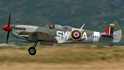 Photo ID 10993 by David Townsend. Private The Fighter Collection Supermarine 509 Spitfire T 9, G CTIX