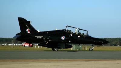 Photo ID 87628 by David F. Brown. UK Air Force BAE Systems Hawk T 2, ZK020