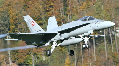 Photo ID 87859 by Yann J.. Switzerland Air Force McDonnell Douglas F A 18C Hornet, J 5013