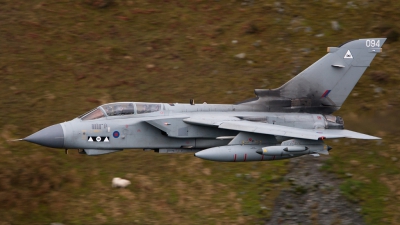 Photo ID 87838 by Neil Bates. UK Air Force Panavia Tornado GR4, ZD746