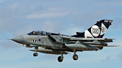 Photo ID 88092 by Chris Albutt. UK Air Force Panavia Tornado GR4, ZD748