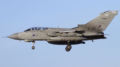Photo ID 87999 by Chris Lofting. UK Air Force Panavia Tornado GR4, ZA587