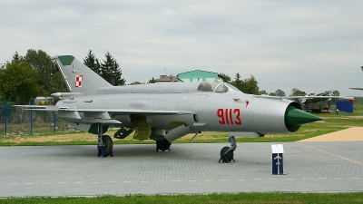 Photo ID 88277 by Paul Newbold. Poland Air Force Mikoyan Gurevich MiG 21MF, 9113