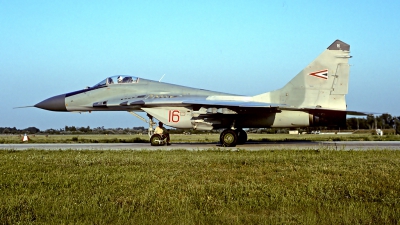 Photo ID 89019 by Carl Brent. Hungary Air Force Mikoyan Gurevich MiG 29 9 12, 16