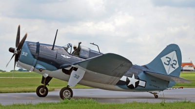Photo ID 89237 by W.A.Kazior. Private Commemorative Air Force Curtiss SB2C 5 Helldiver, NX92879