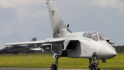 Photo ID 89011 by Chris Lofting. UK Air Force Panavia Tornado F3, ZE158
