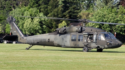 Photo ID 90855 by Aaron C. Rhodes. USA Army Sikorsky UH 60L Black Hawk S 70A, 93 26491