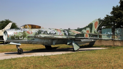 Photo ID 90612 by Stamatis Alipasalis. Bulgaria Air Force Mikoyan Gurevich MiG 19S, 882