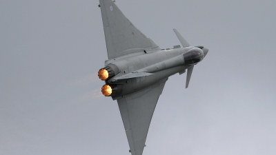 Photo ID 91556 by Niels Roman / VORTEX-images. UK Air Force Eurofighter Typhoon FGR4, ZJ916