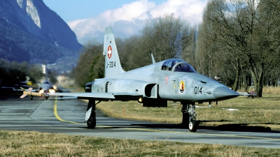 Photo ID 92920 by Joop de Groot. Switzerland Air Force Northrop F 5E Tiger II, J 3014
