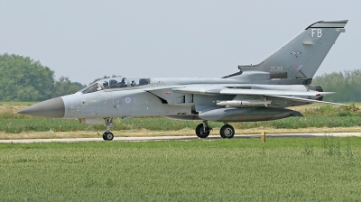 Photo ID 11867 by Jason Grant. UK Air Force Panavia Tornado F3, ZE201